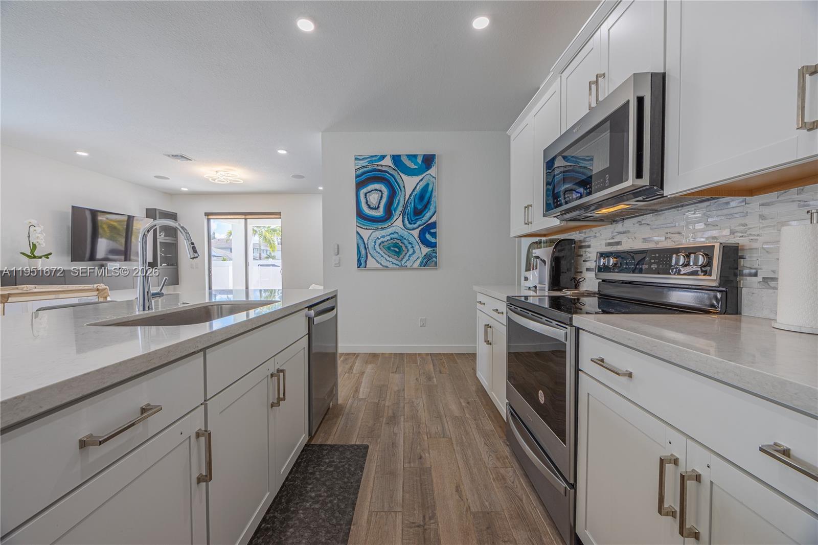 RESERVE AT JUPITER - Residential Lease