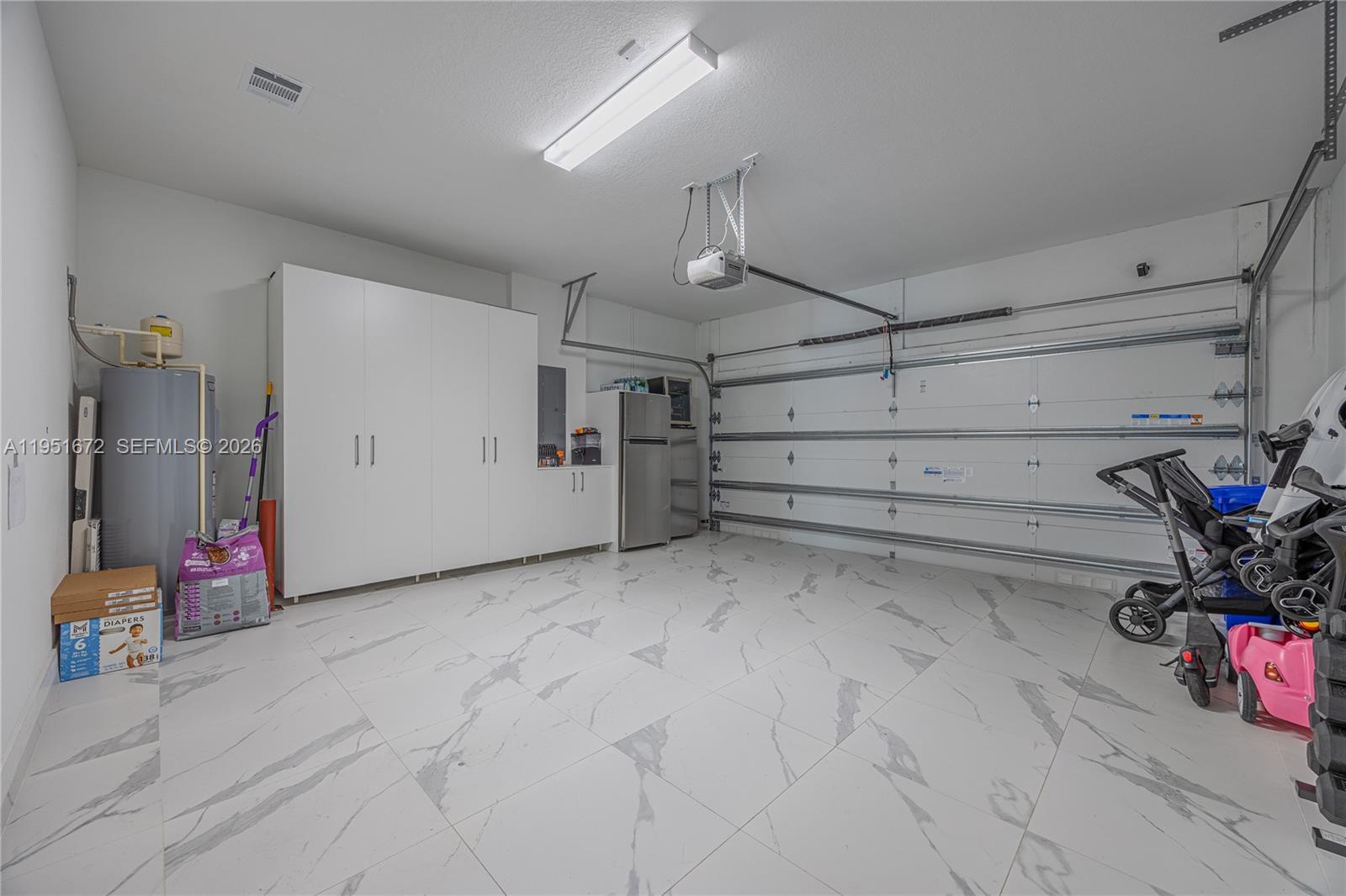 RESERVE AT JUPITER - Residential Lease