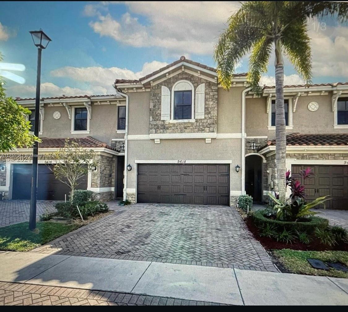 9622 Waterview Way 9622, Parkland, Broward County, Florida - 4 Bedrooms  
4 Bathrooms - 