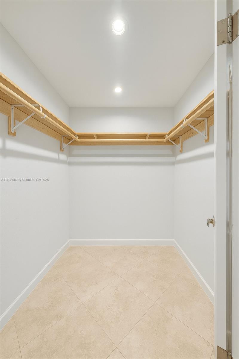MILLER HGTS SEC 3 - Residential
