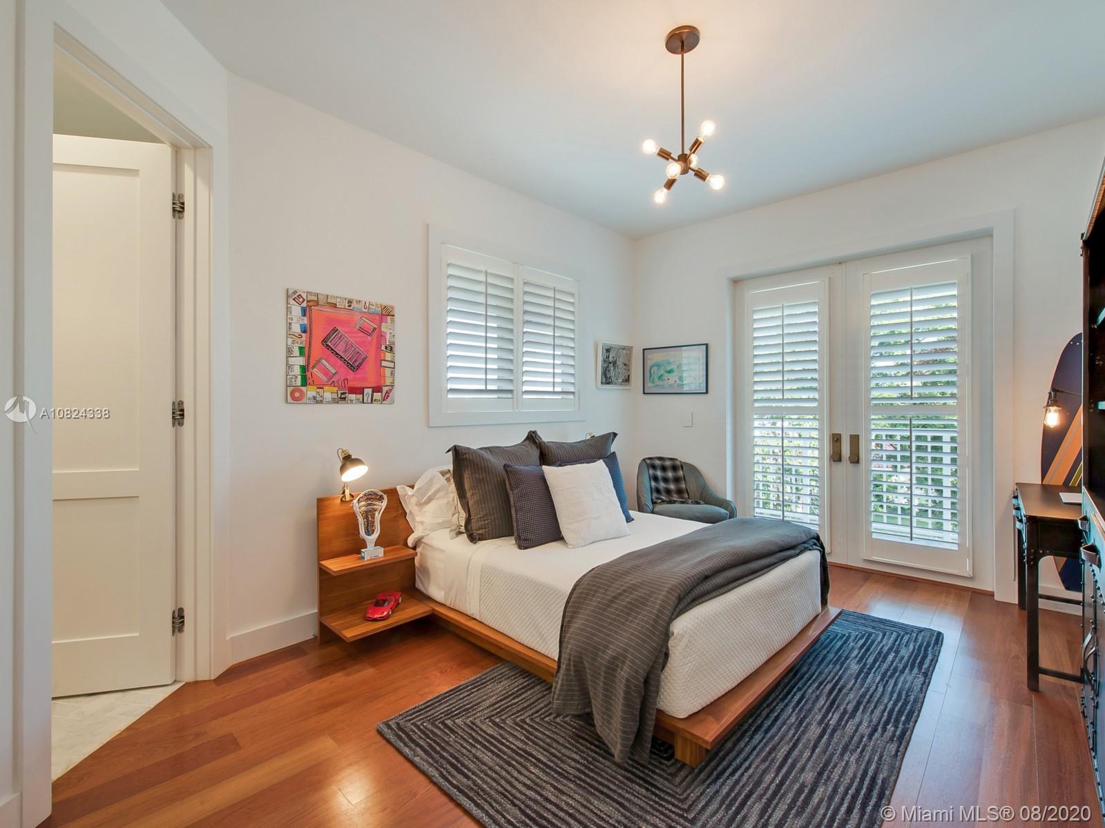 BISCAYNE KEY ESTATES - Residential