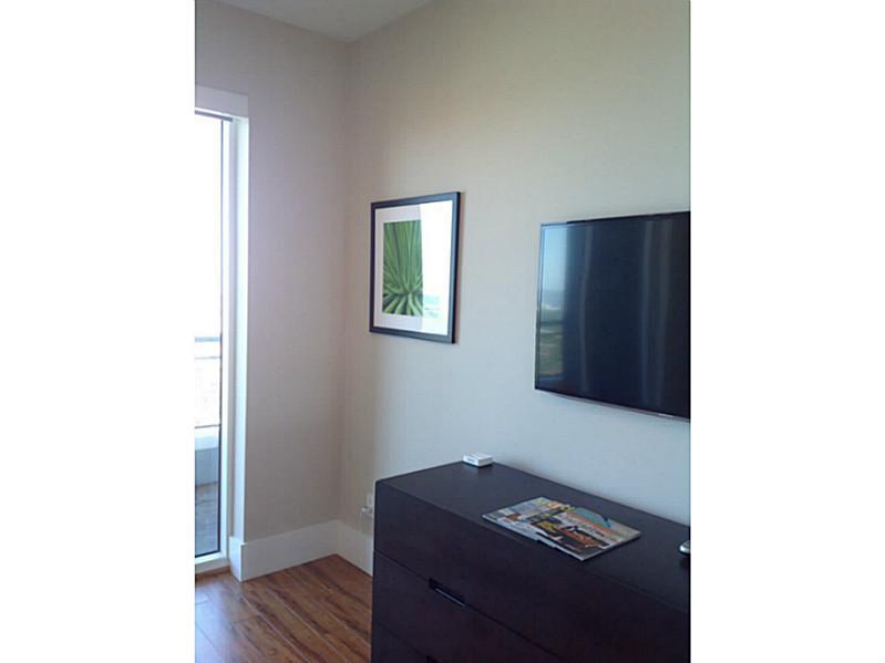 INFINITY AT BRICKELL COND - Residential Lease