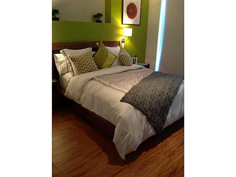 INFINITY AT BRICKELL COND - Residential Lease