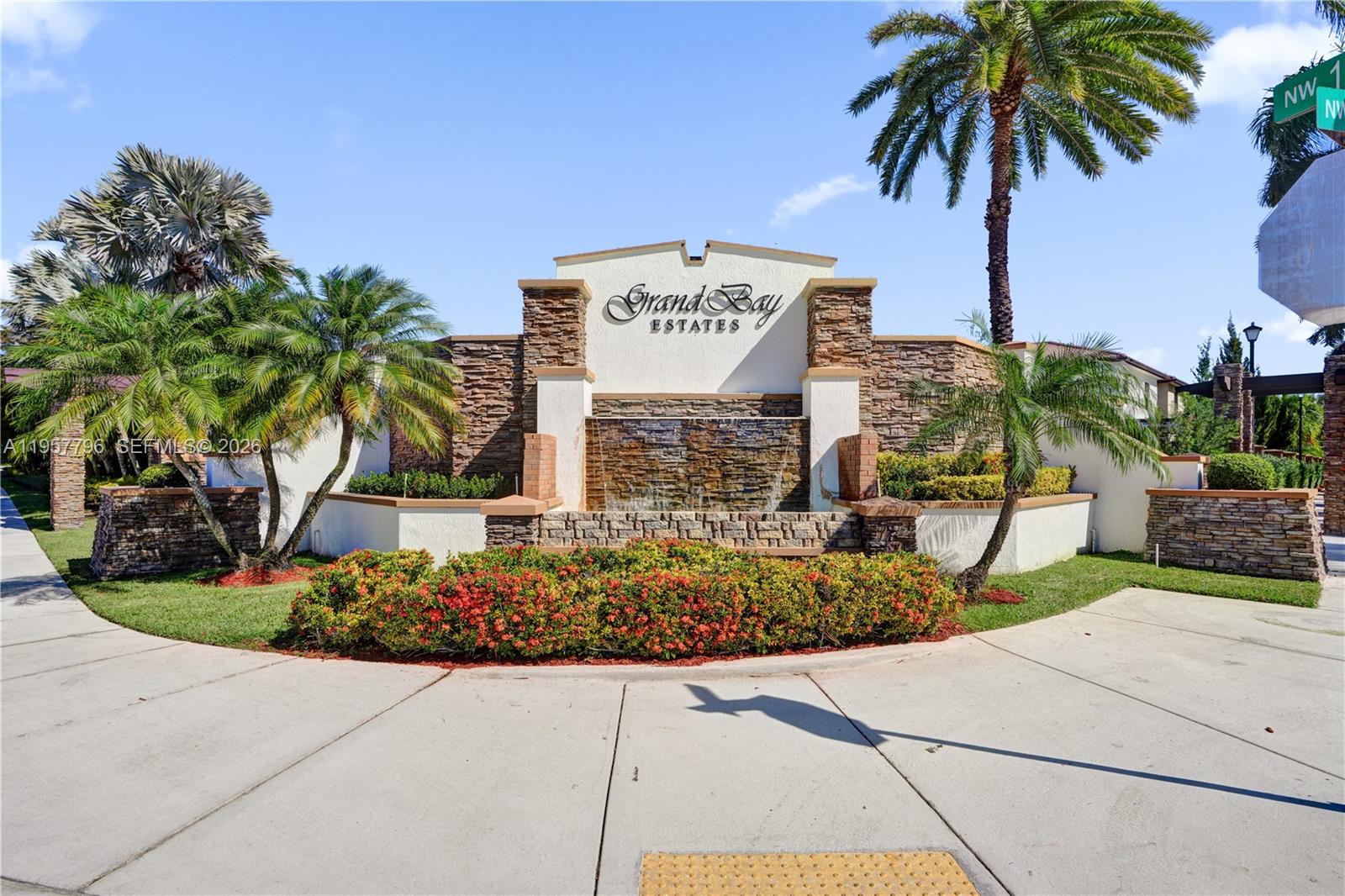 ISLES AT GRAND BAY - Residential