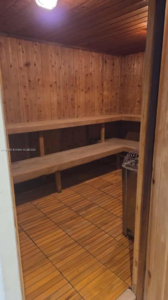 ARLEN HOUSE EAST CONDO - Residential Lease