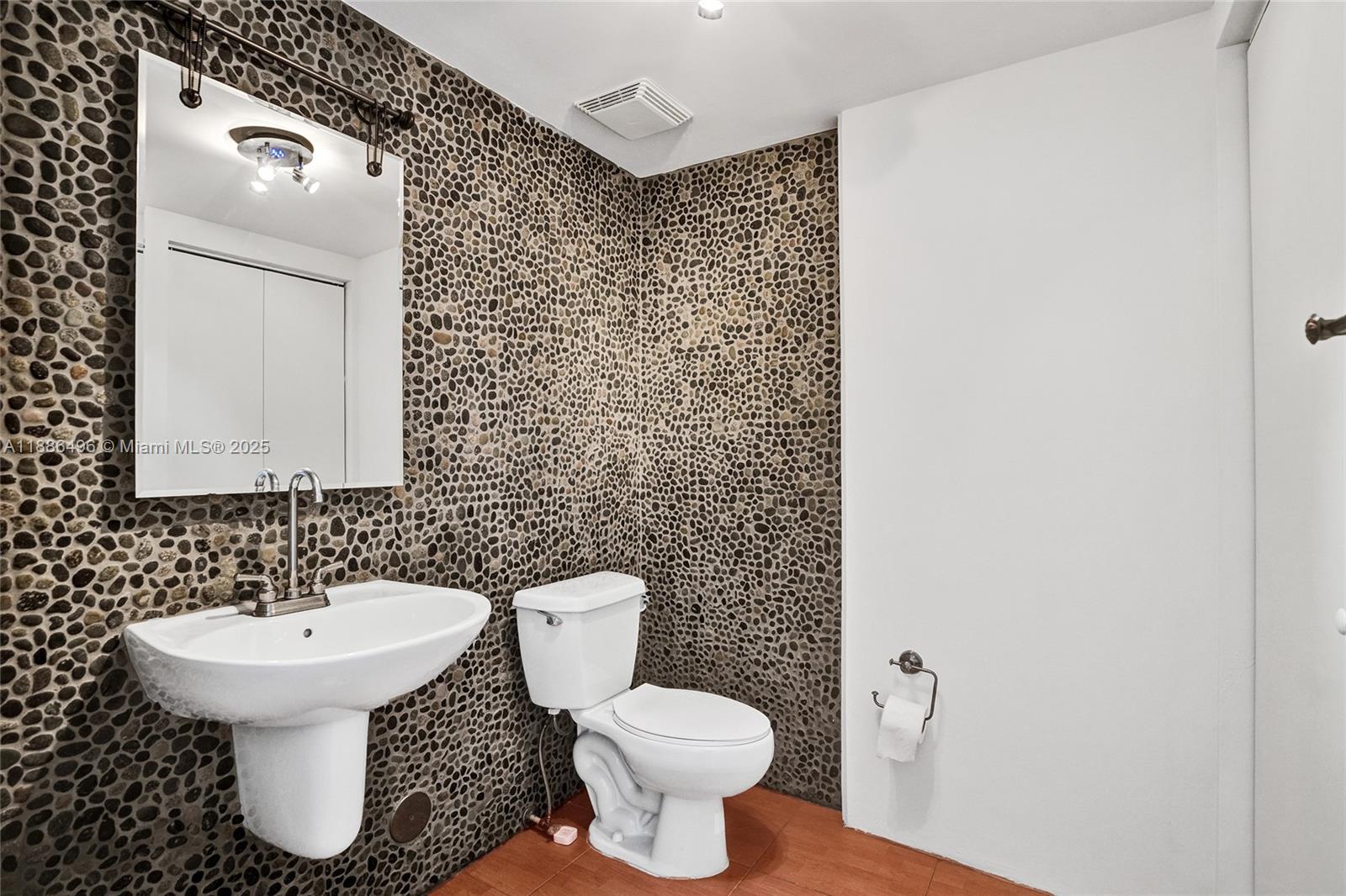 NEO VERTIKA CONDO - Residential