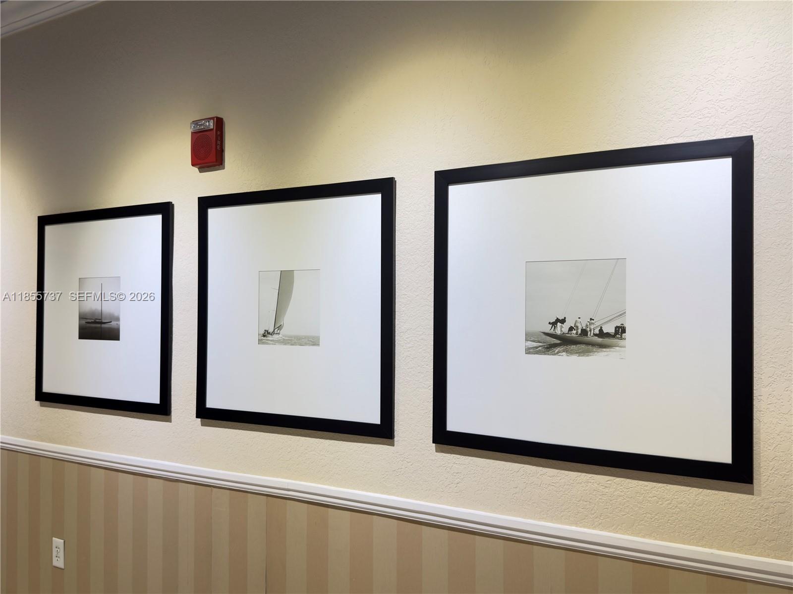 RADIUS CONDO - Residential