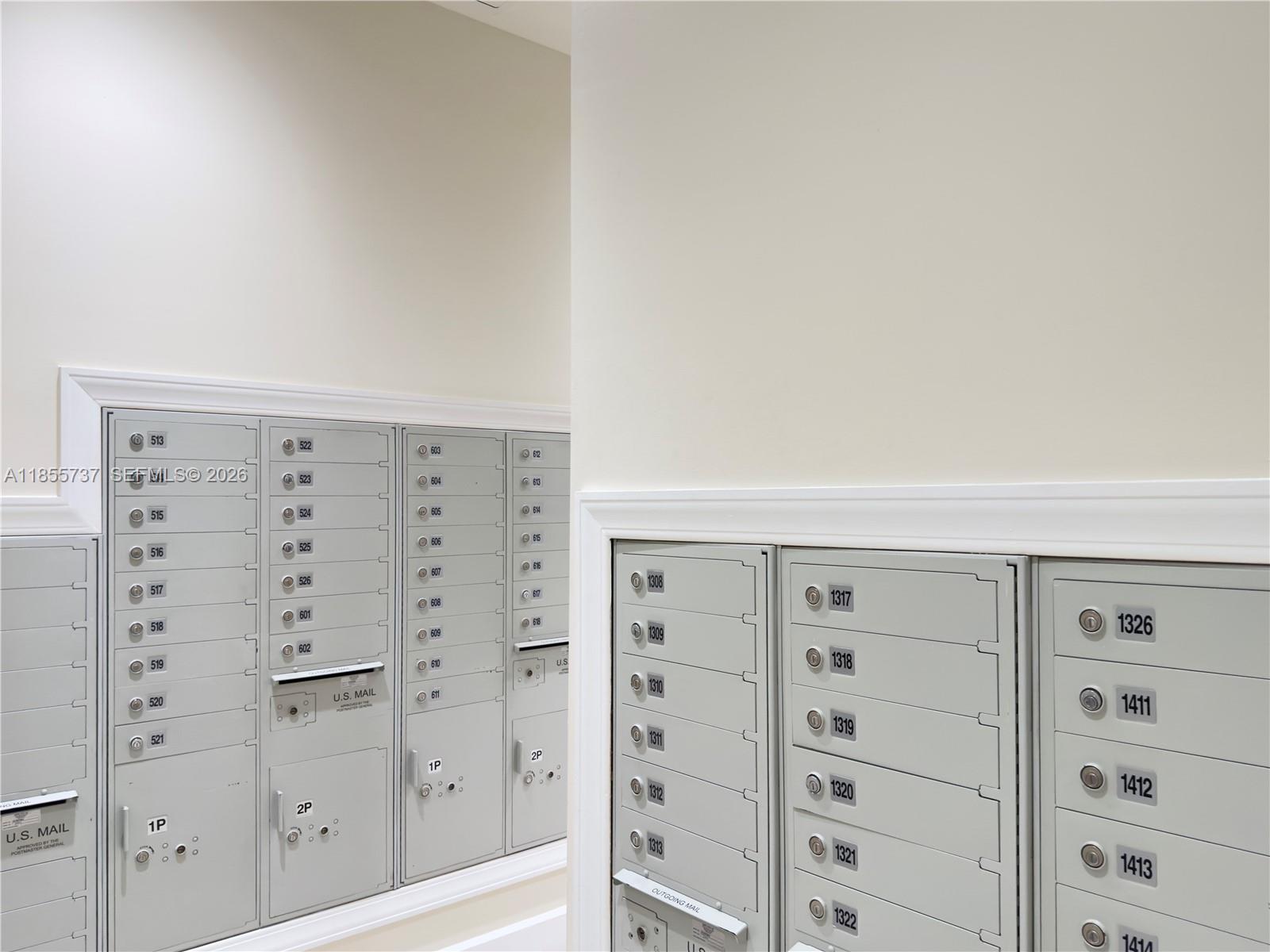 RADIUS CONDO - Residential