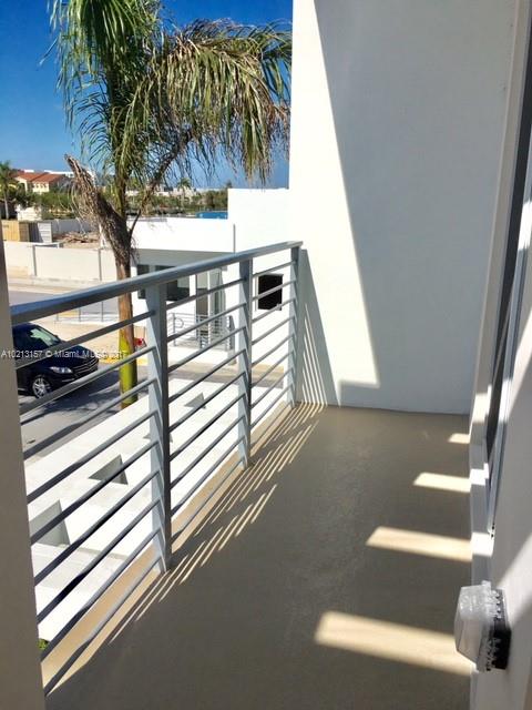 NEOVITA - Residential Lease