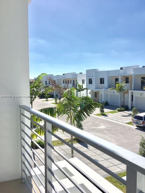 NEOVITA - Residential Lease