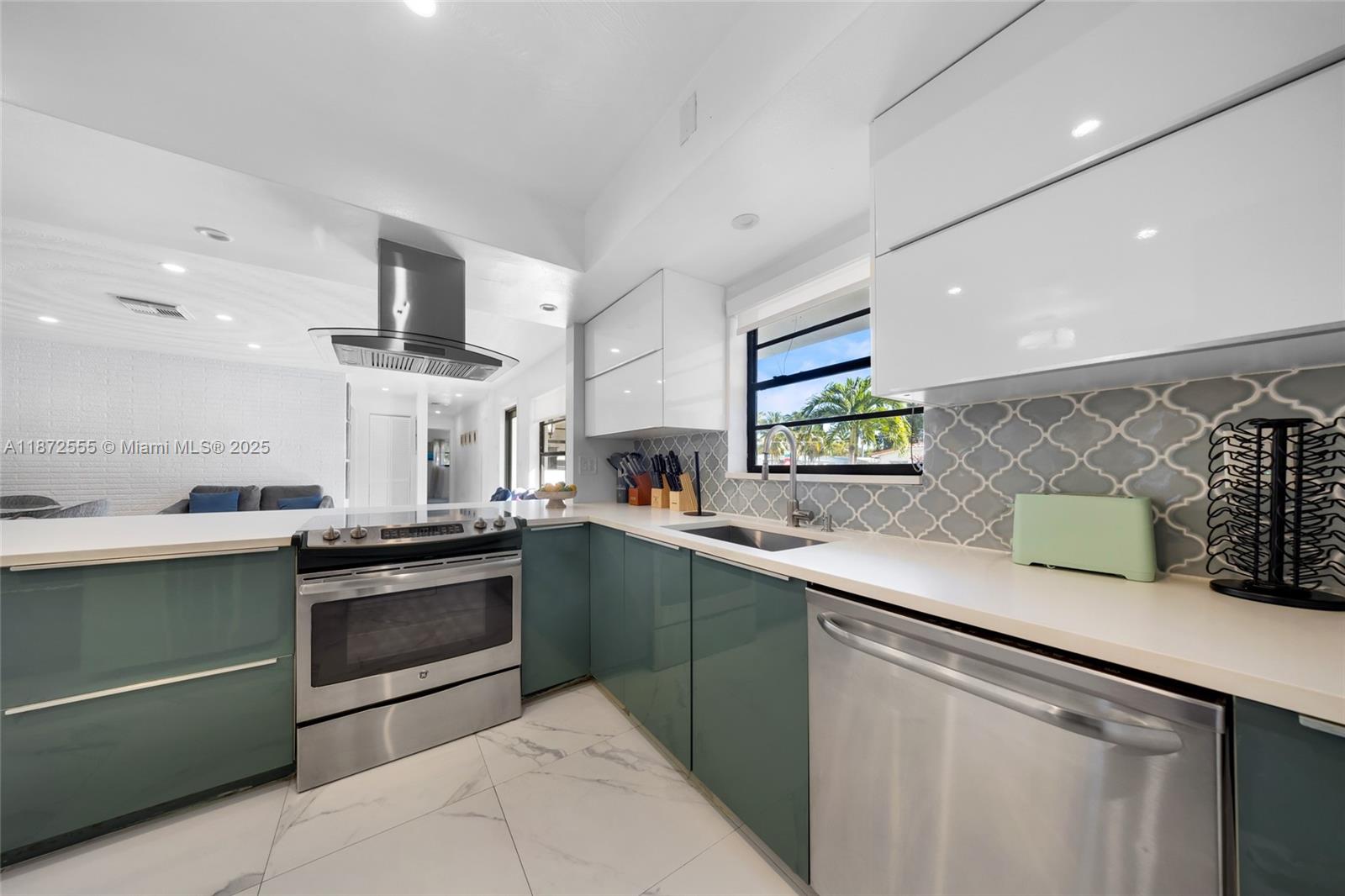 YANCEY REPLAT - Residential