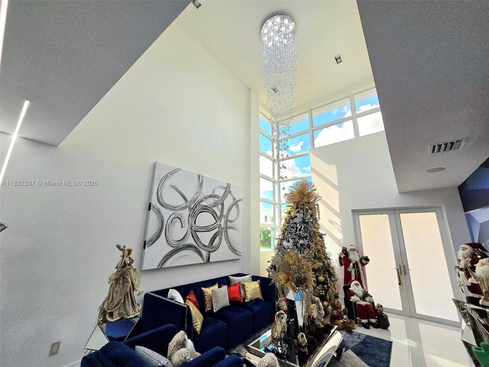 DORAL COMMONS RESIDENTIAL - Residential