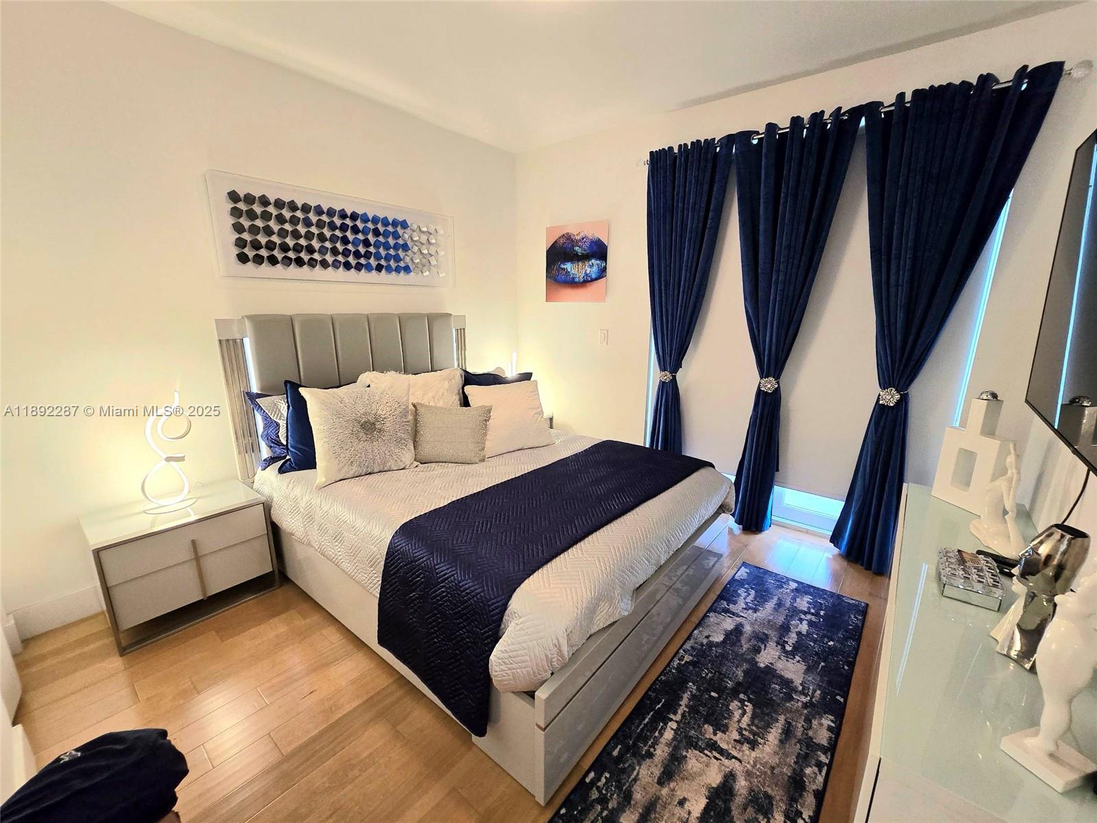 DORAL COMMONS RESIDENTIAL - Residential