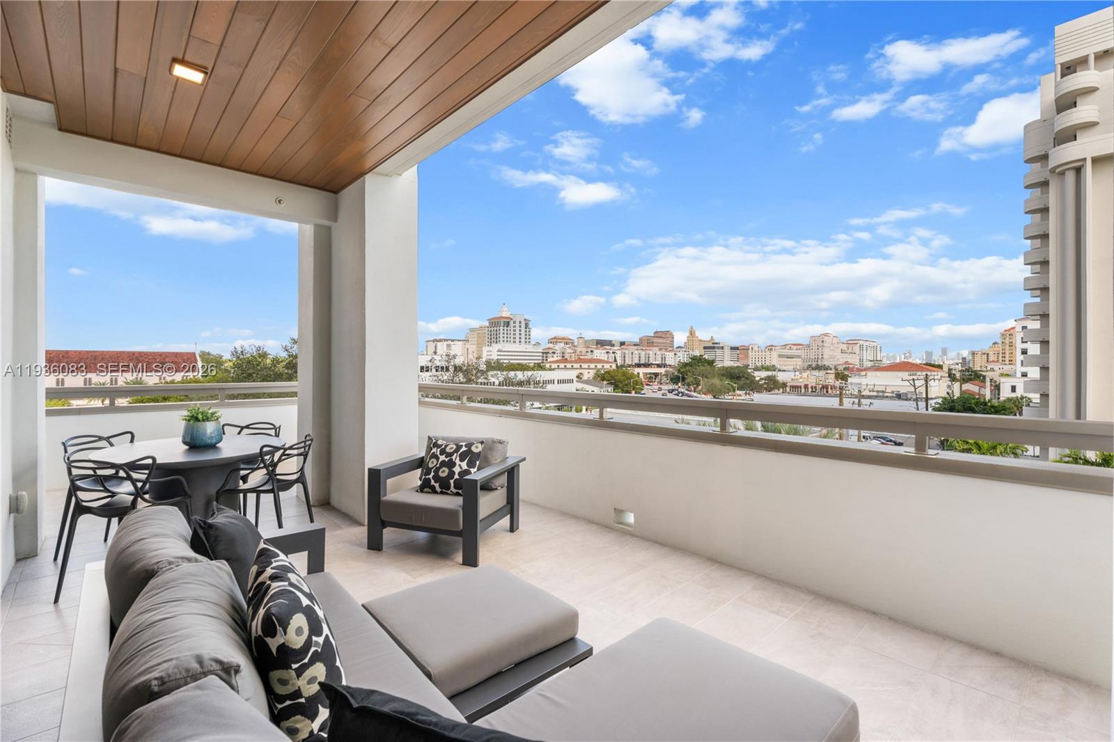 CORAL GABLES BILTMORE SEC - Residential