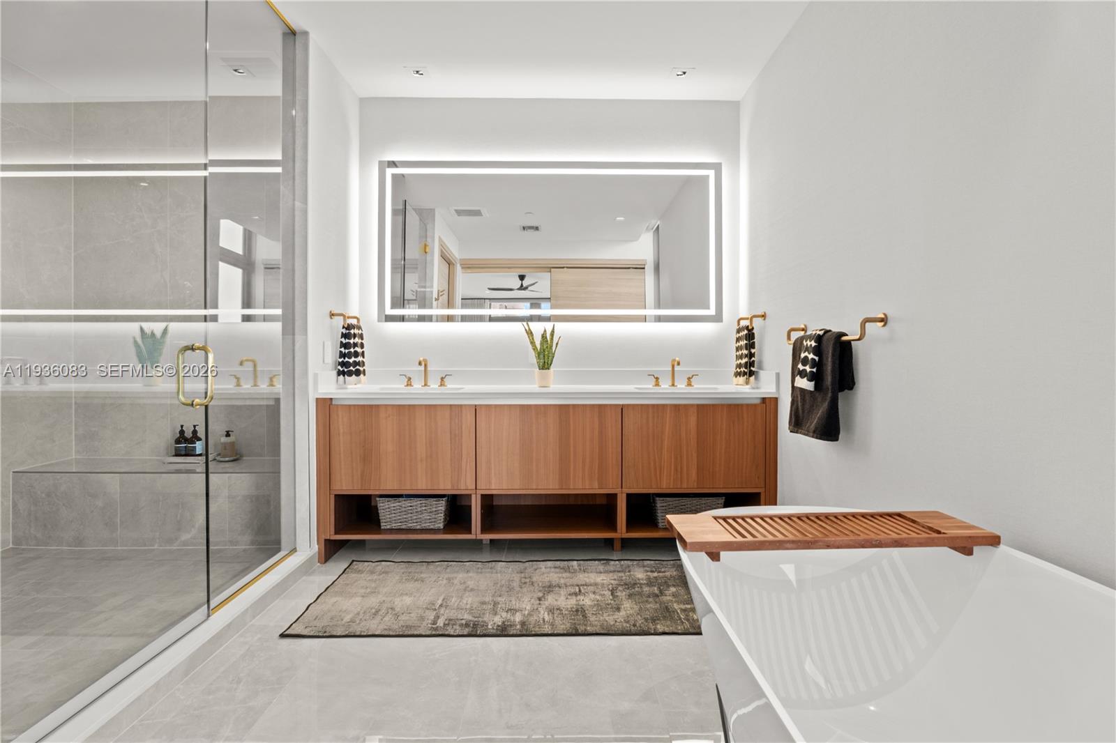 CORAL GABLES BILTMORE SEC - Residential