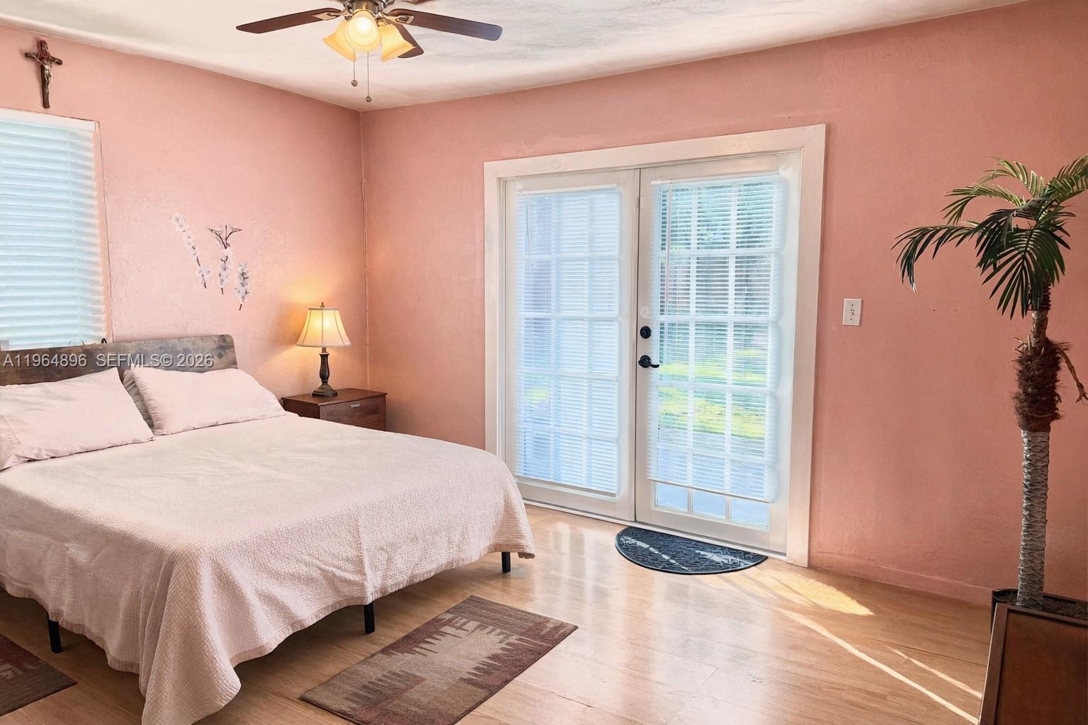 DANIA HOMESITES - Residential