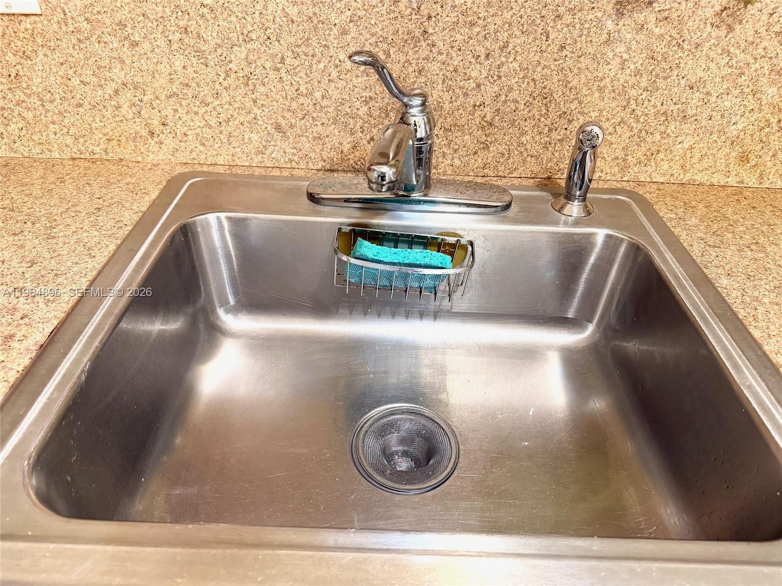 DANIA HOMESITES - Residential