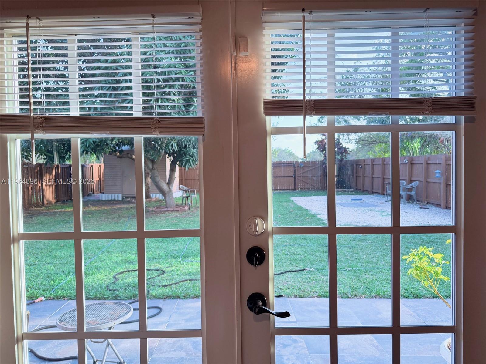 DANIA HOMESITES - Residential