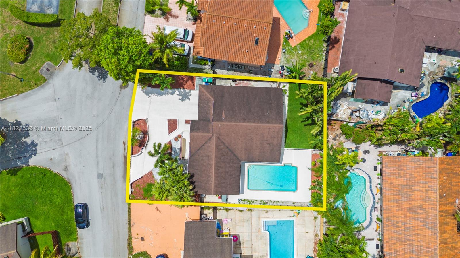 SKY LAKE TERR - Residential