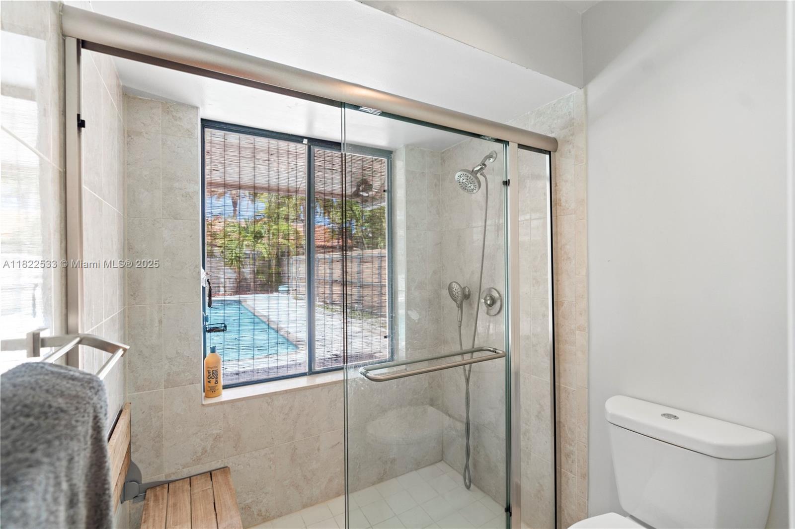 SKY LAKE TERR - Residential