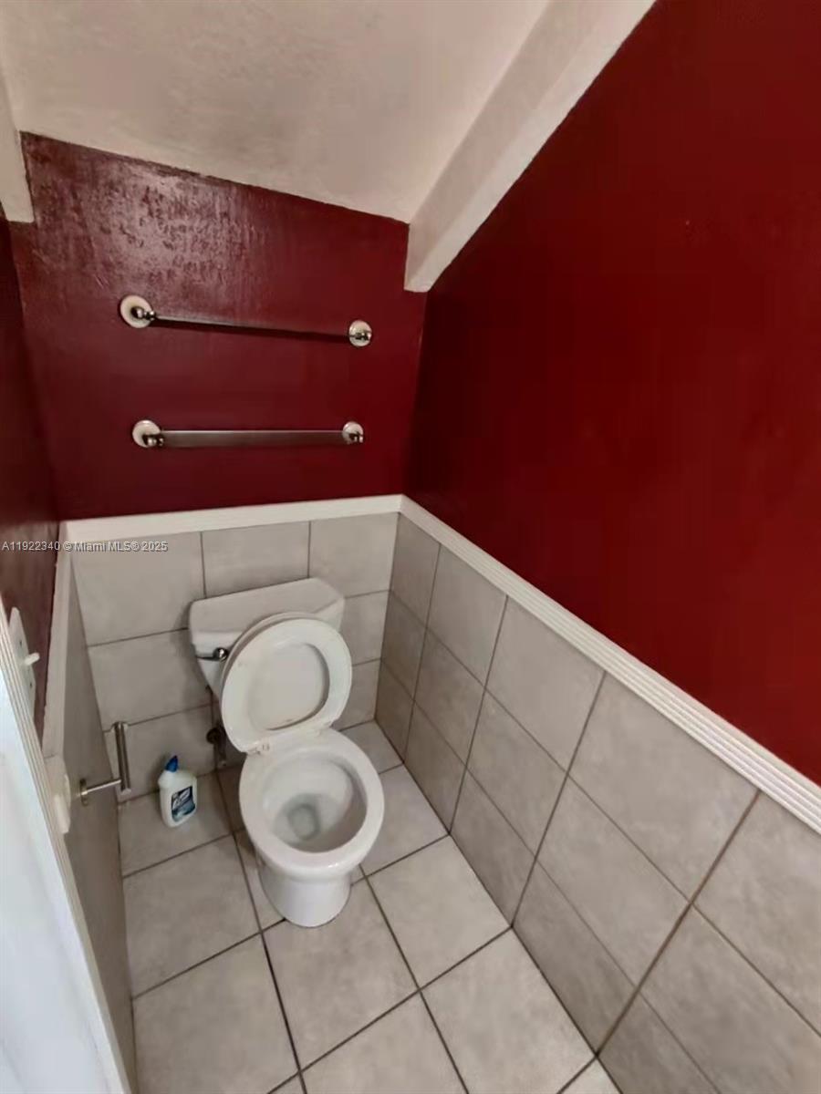 EMERALD SPRINGS HOMES - Residential Lease