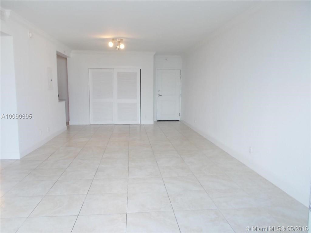 401 BLU OF NORTH BEACH CO - Residential Lease