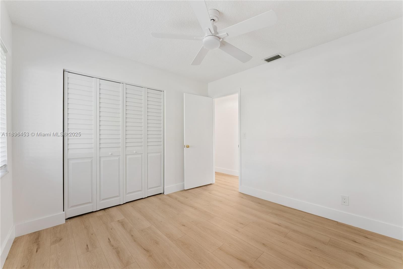 CYPRESS RUN - Residential