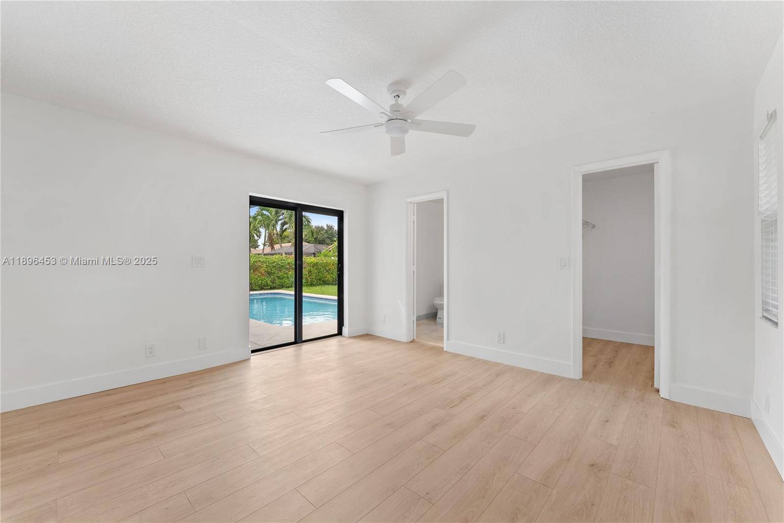CYPRESS RUN - Residential