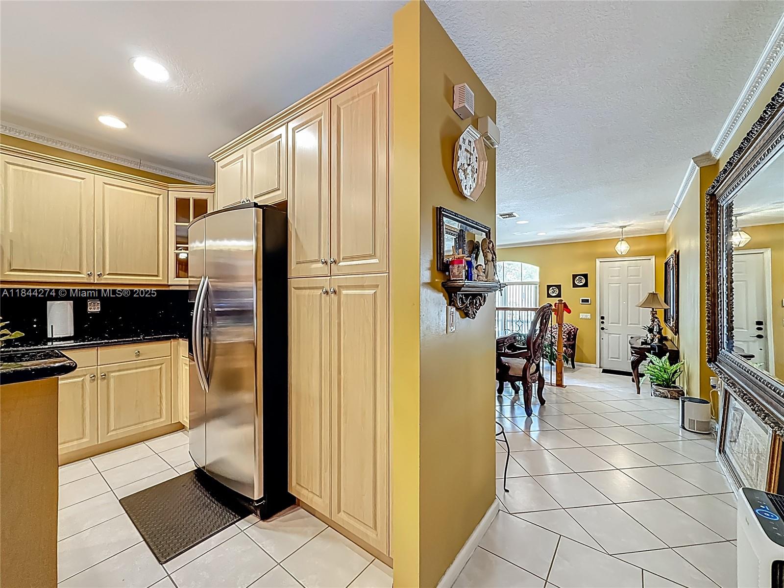 RIVIERA ISLES III - Residential