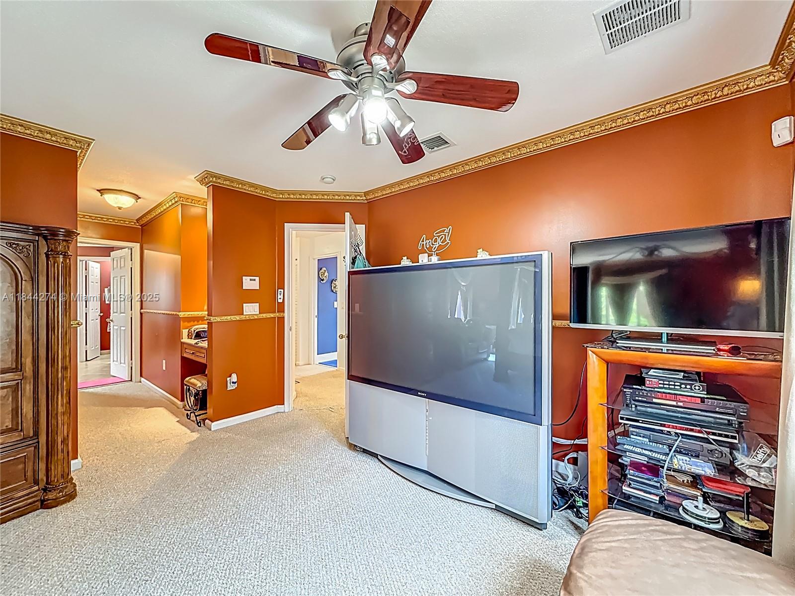 RIVIERA ISLES III - Residential