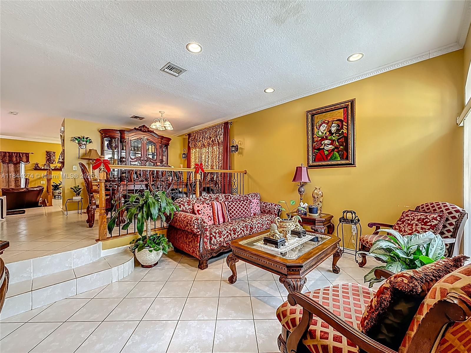 RIVIERA ISLES III - Residential