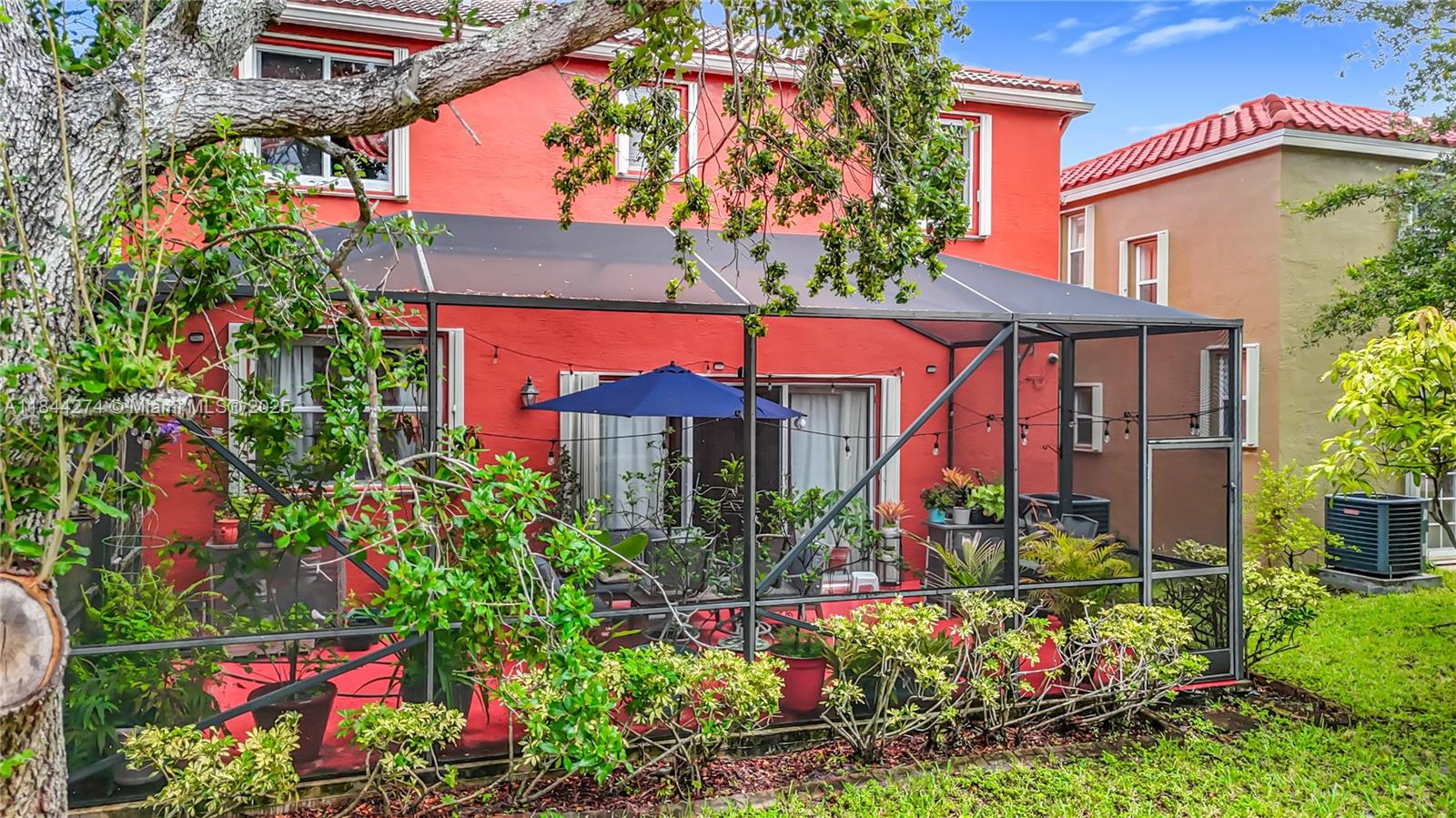 RIVIERA ISLES III - Residential