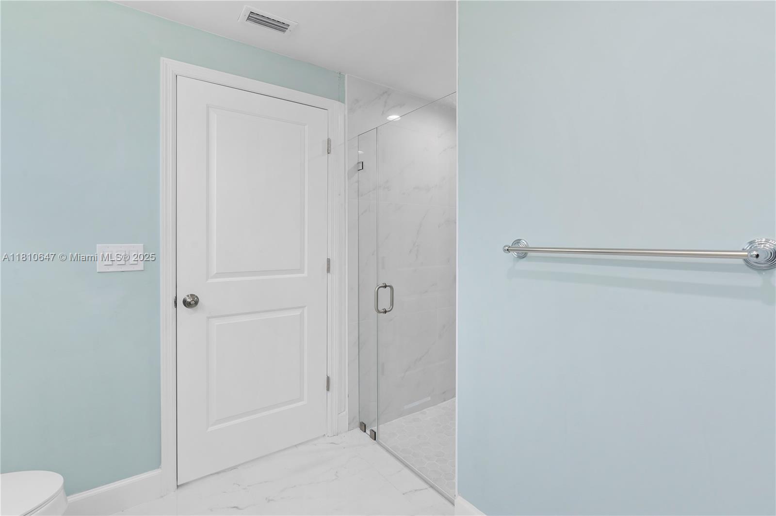 LEHIGH ACRES UNIT 11 BLK 1 - Residential