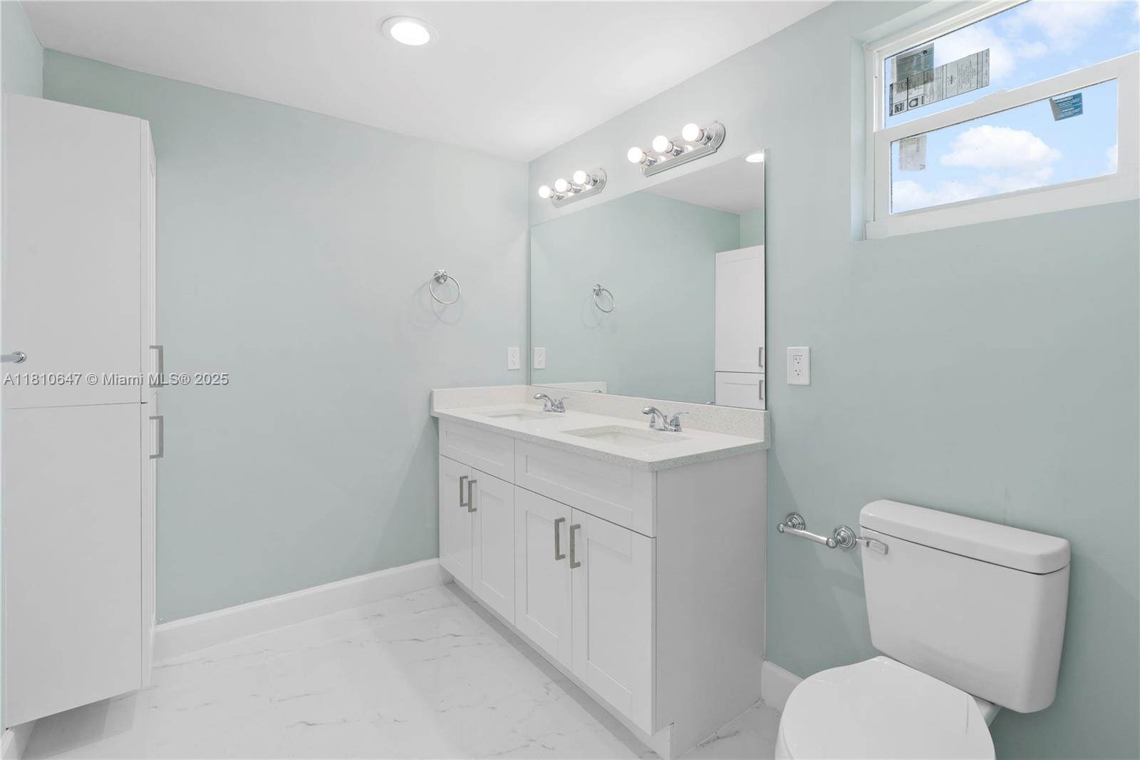 LEHIGH ACRES UNIT 11 BLK 1 - Residential