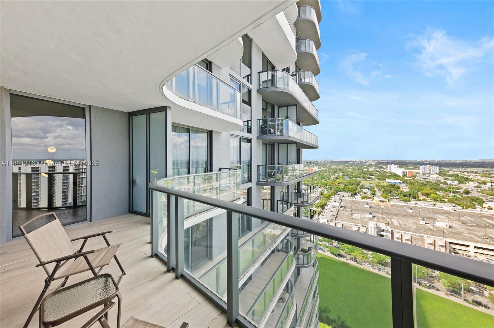 3401 MIDTOWN CONDO - Residential