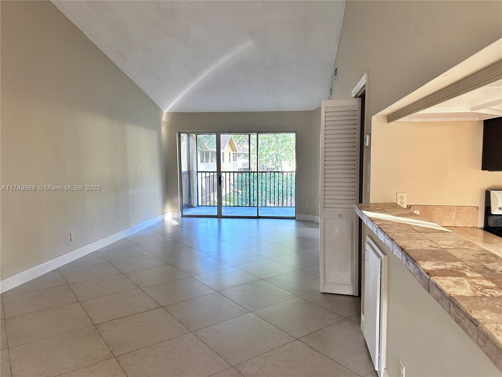 NAPOLI GARDENS AT CORAL S - Residential