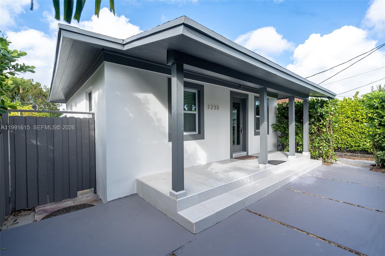 CORAL WAY PK SEC D - Residential