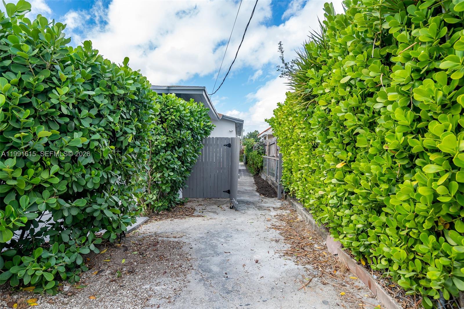 CORAL WAY PK SEC D - Residential