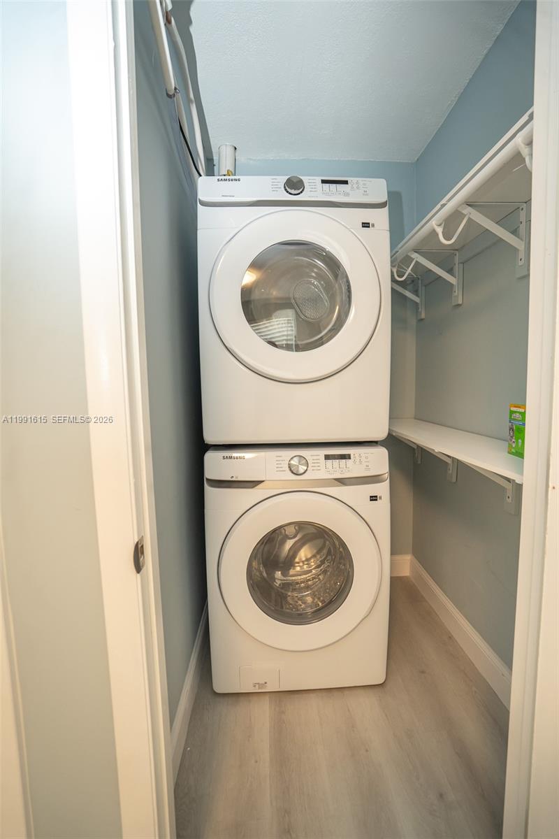 CORAL WAY PK SEC D - Residential