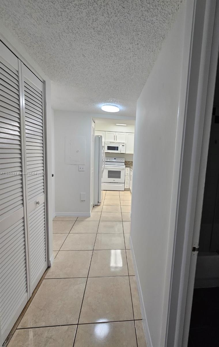 SOUTH LAKE VILLAS CONDO - Residential Lease