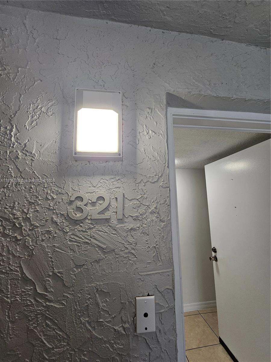 SOUTH LAKE VILLAS CONDO - Residential Lease