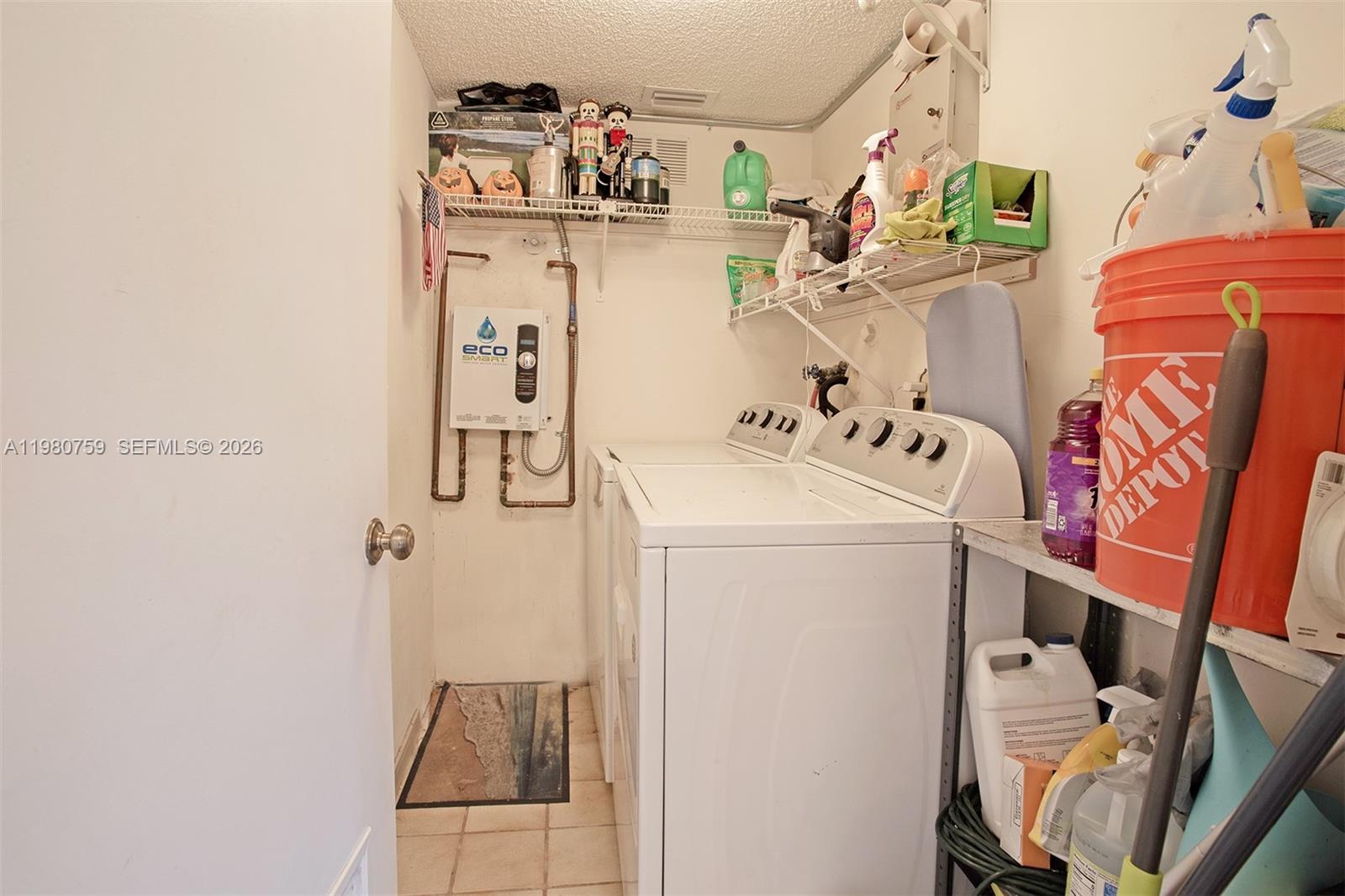 SANDPIPER BAY - Residential