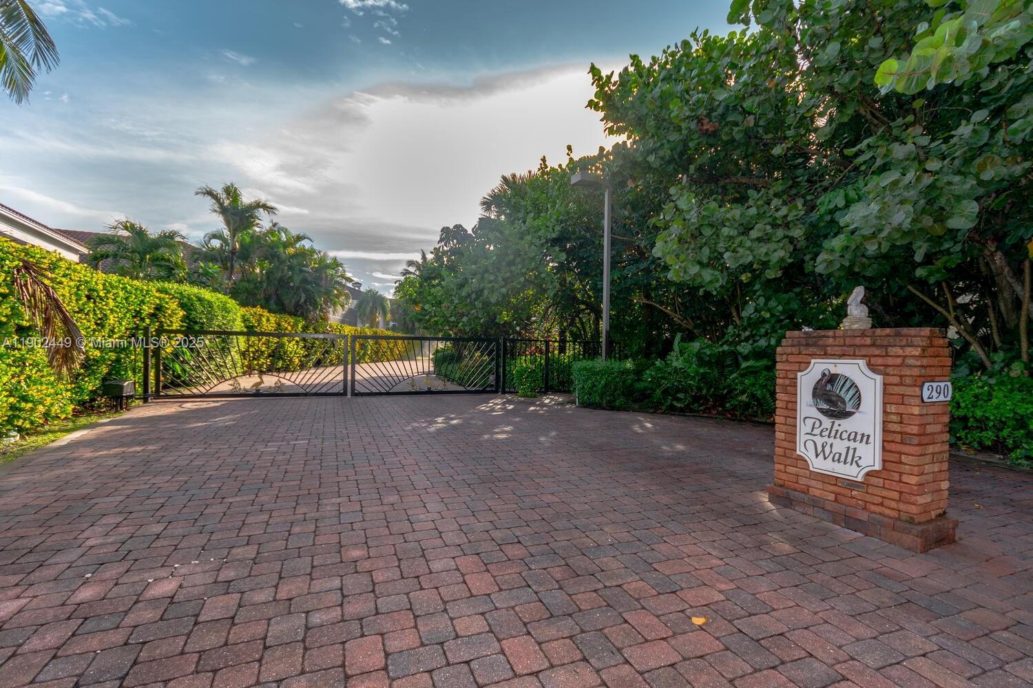 PELICAN WALK 1 CONDO - Residential Lease