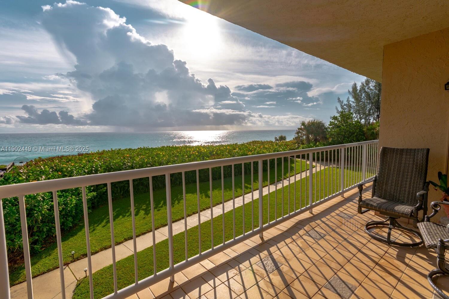 PELICAN WALK 1 CONDO - Residential Lease