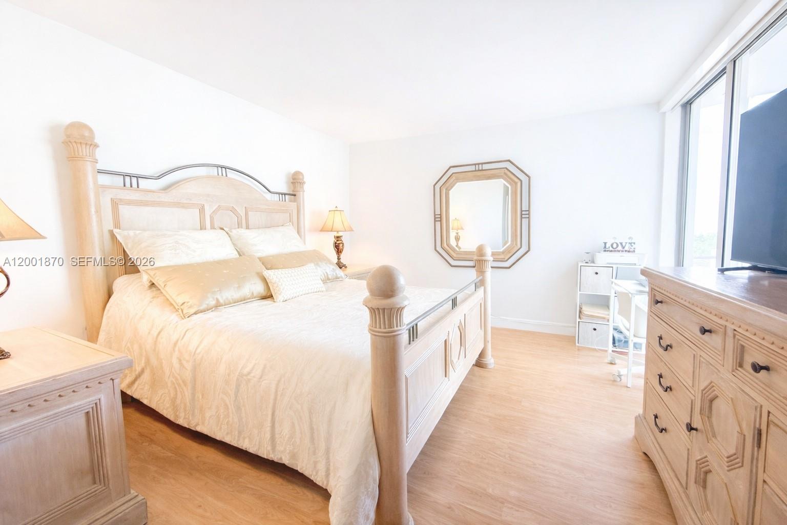 TURNBERRY ISLE - Residential Lease