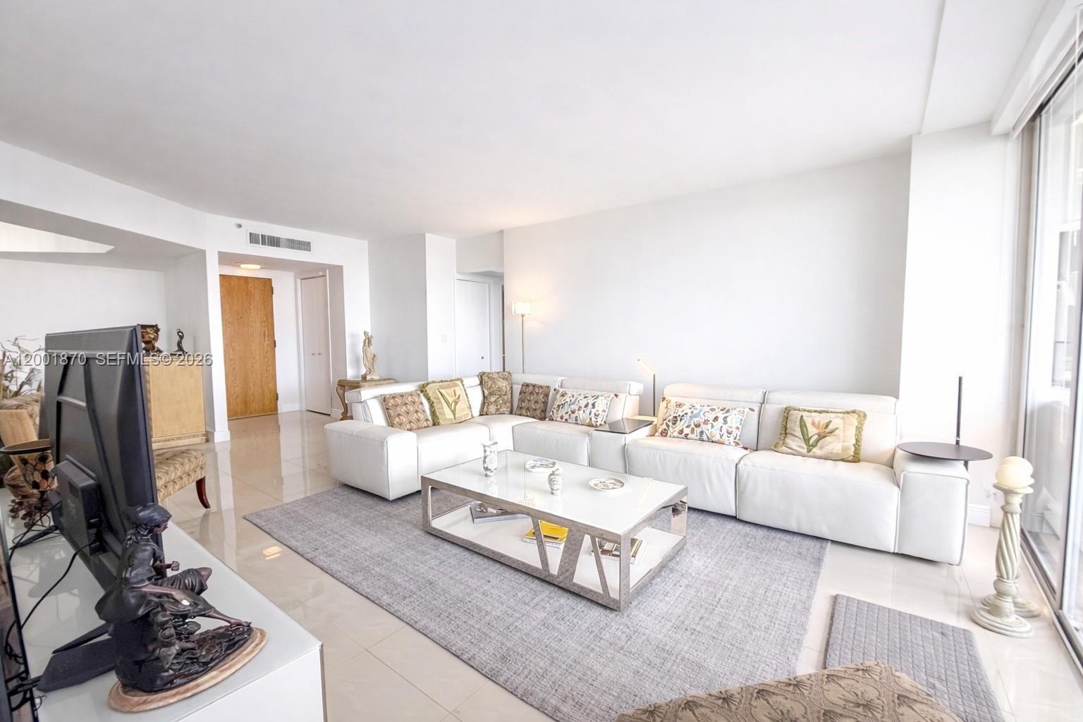 TURNBERRY ISLE - Residential Lease