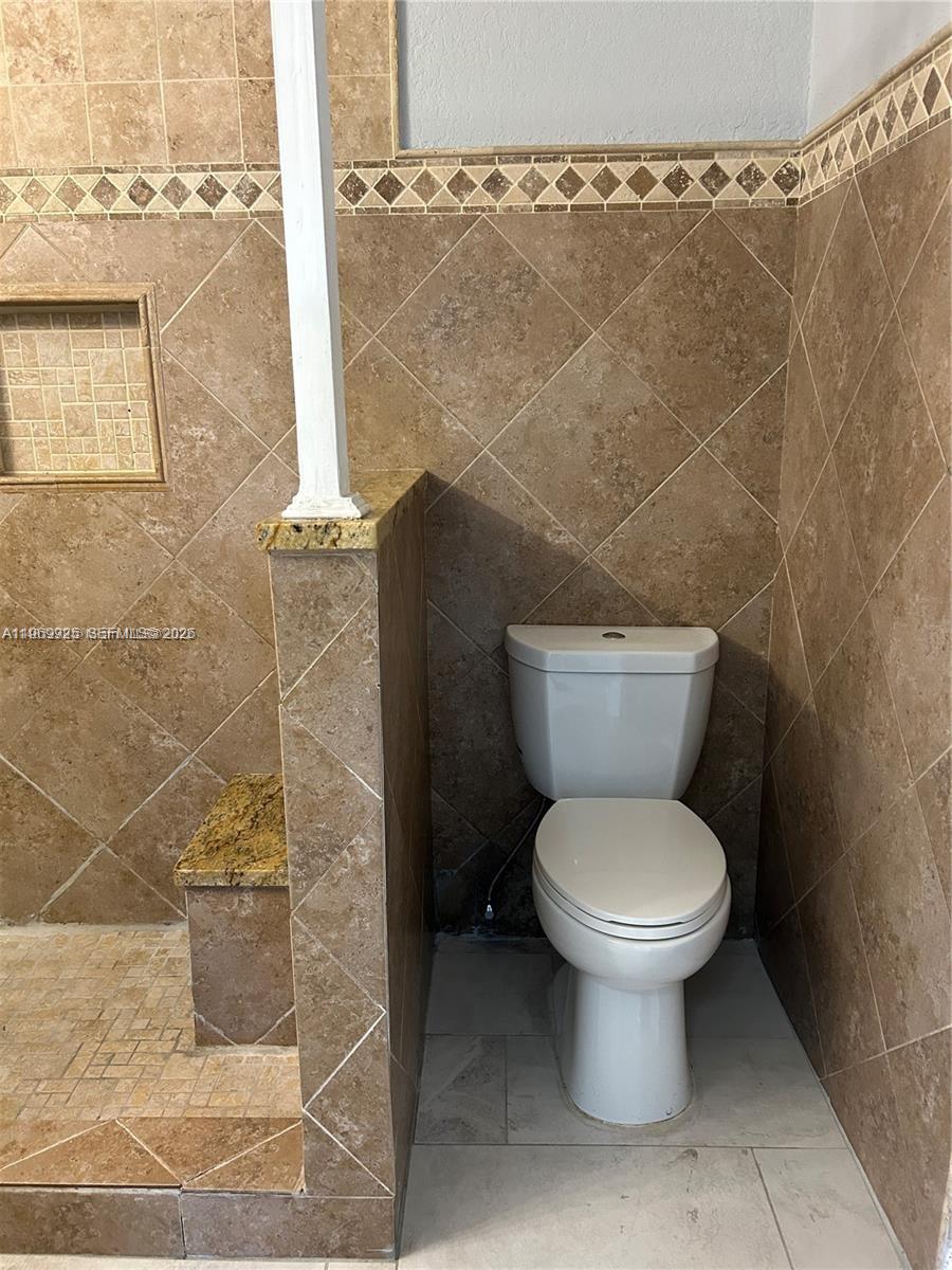 THIRD AMEND PLAT OF PORTI - Residential