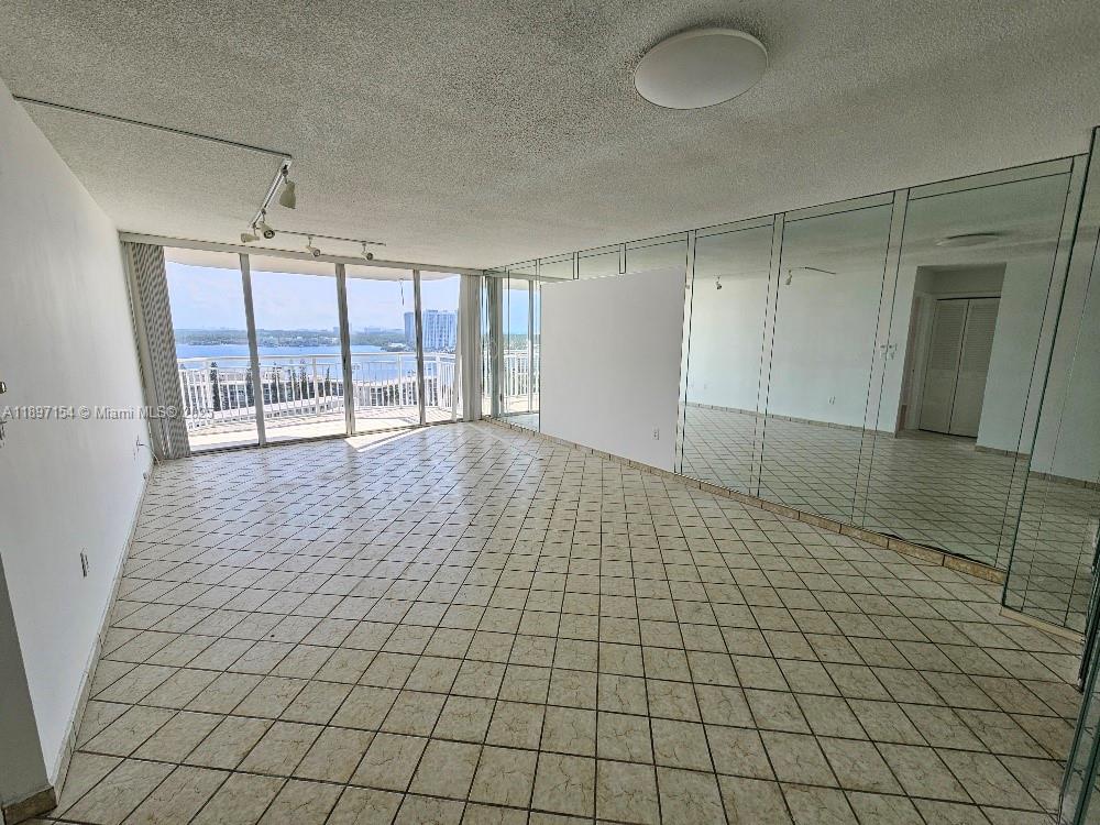 DEL PRADO MARINA - Residential Lease