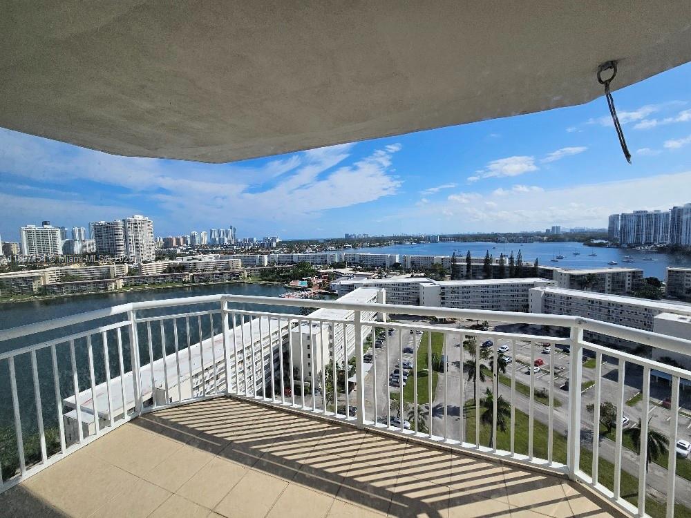 DEL PRADO MARINA - Residential Lease