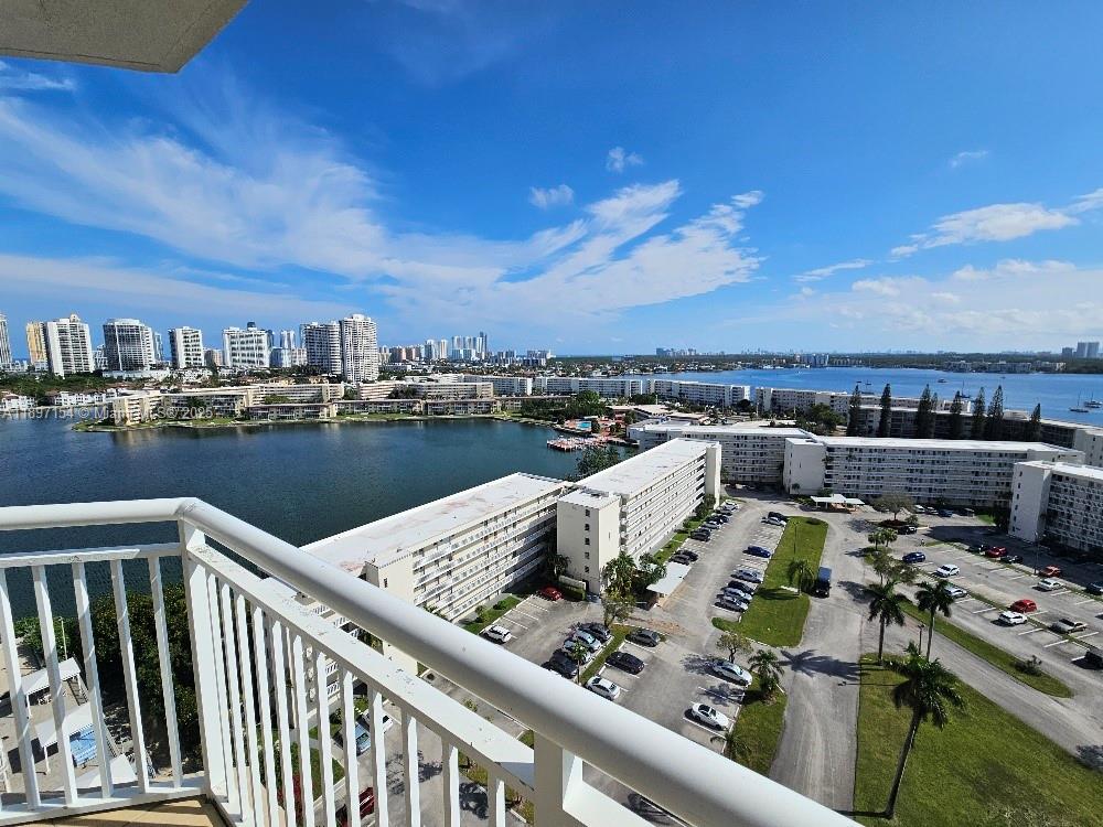 DEL PRADO MARINA - Residential Lease